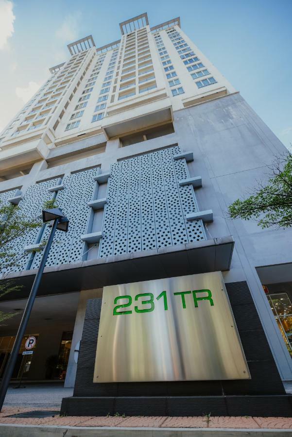 Rex Ollie @ 231 Tr Suite Kuala Lumpur Exterior foto